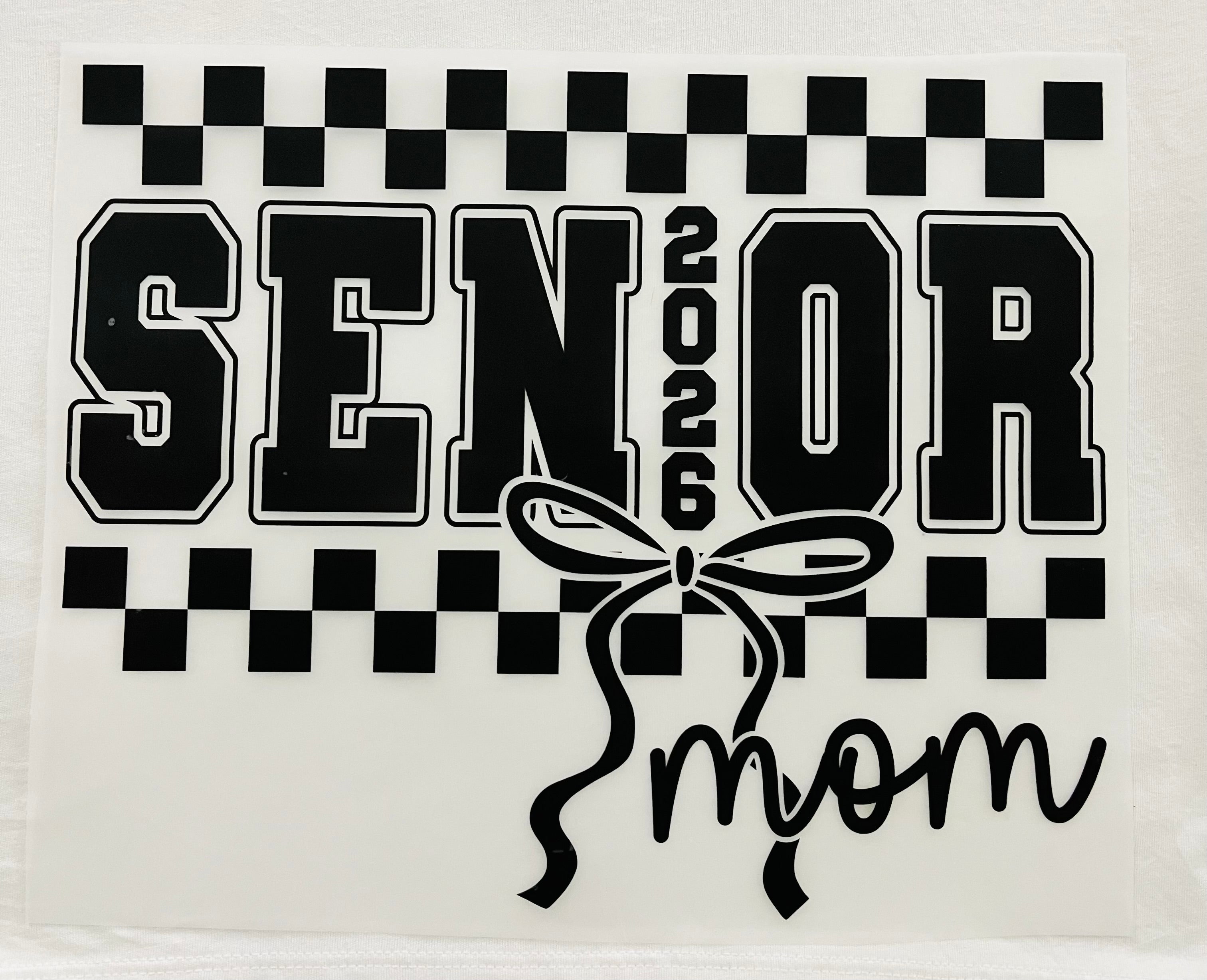 Short Sleeve "Sr. Mom 2026"